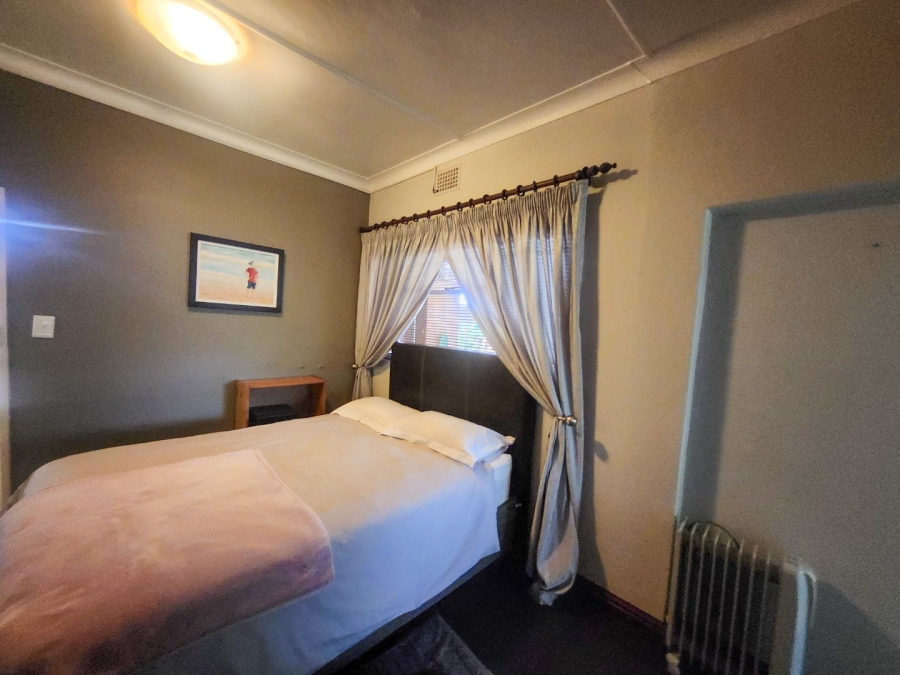 4 Bedroom Property for Sale in Flamwood North West